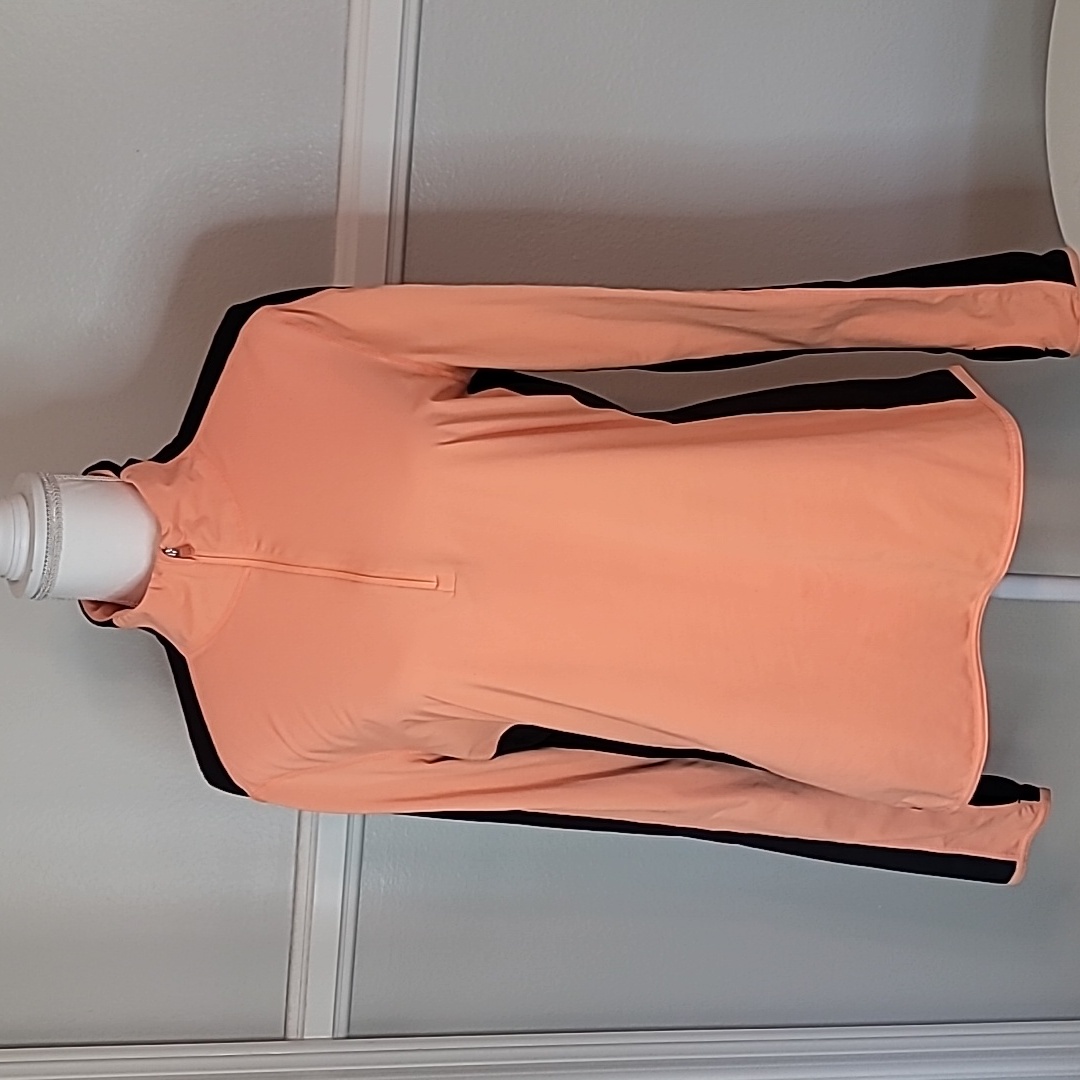 Gap Fit Pull-Over